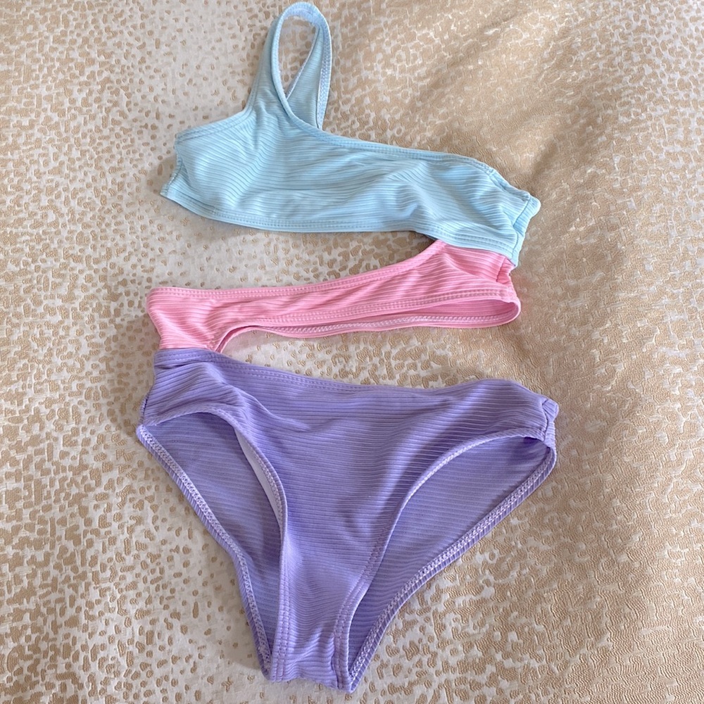 one piece bathing suit